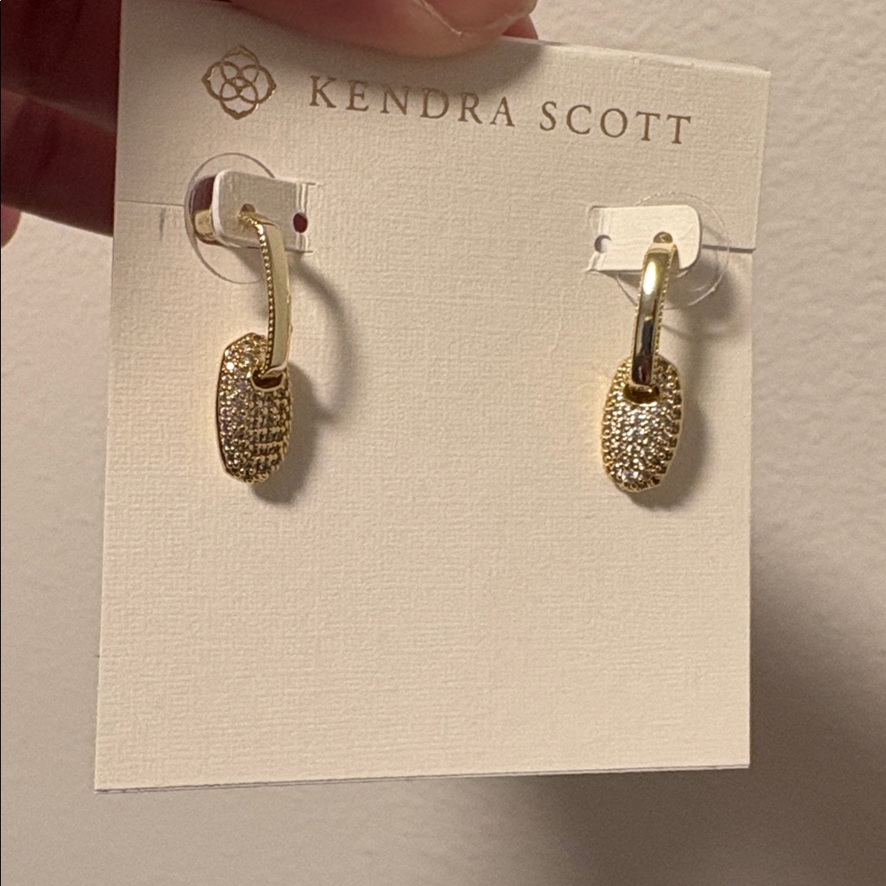 NWT Lot of 2x [Kendra Scott] Bailey Gold Pave Chain Bracelet & Huggie Earrings - Picture 10 of 11